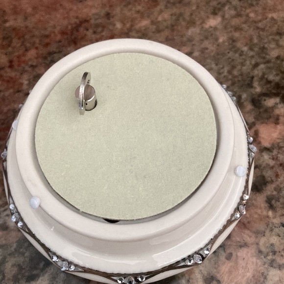 NWOT “A Year Of Wishes For My Daughter” Musical Jar - Picture 5 of 8